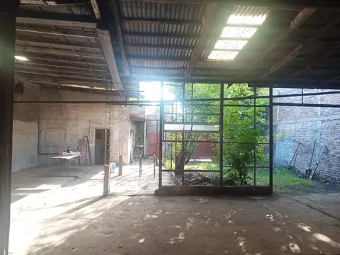 Local en Alquiler en El Palomar, $ 1.650.000