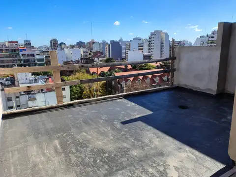 A ESTRENAR: departamento de 2 ambientes con balcón terraza propia y baulera
