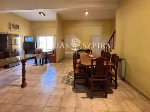 Venta de casa en Arca, Moreno