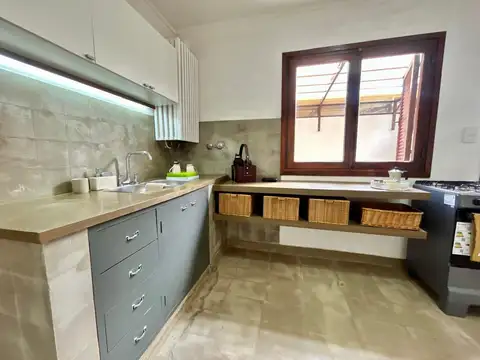 Depto Tipo Casa 2 ambientes con 1 baño