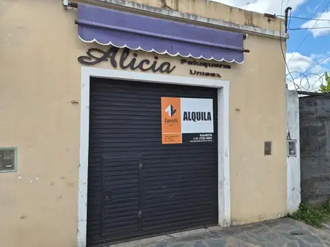 Local en alquiler en José C. Paz - ¡Zona comercial!