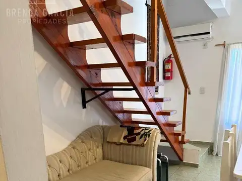 Casa 2 ambientes con 1 baño