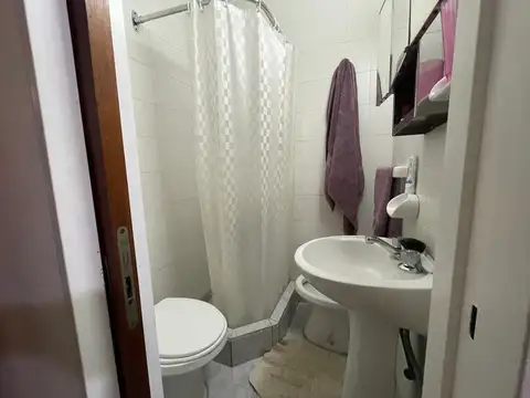 Depto Tipo Casa en Venta en Neuquen, USD 180.000