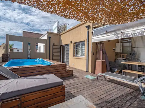 Depto Tipo Casa en Venta de 5 dormitorios