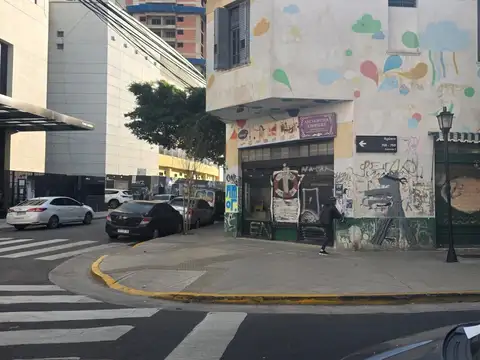 Local en Alquiler 50 años