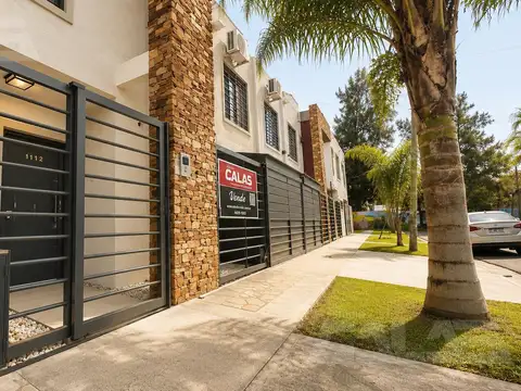 Depto Tipo Casa en Venta de 3 dormitorios