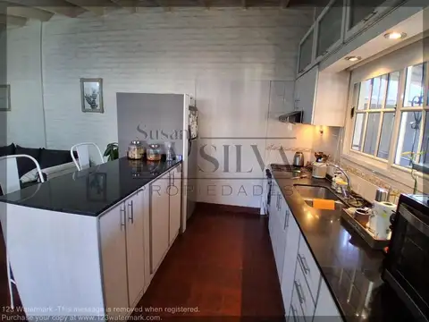 Casa en Marcos Paz Centro. ENCANTADORA 