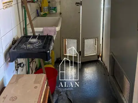 Local en Alquiler 50 años