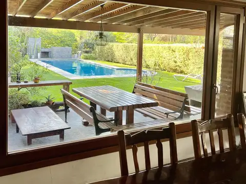 Casa en Venta de 4 dormitorios