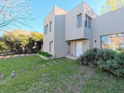 Casa en Venta al Oeste