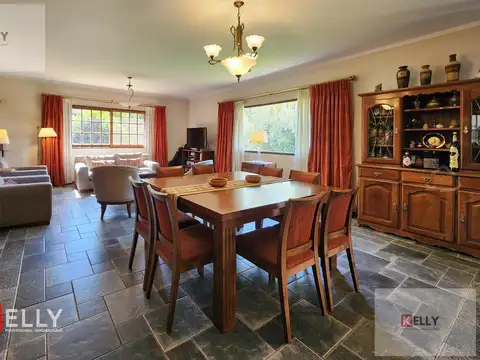 Casa en Venta en Saint Matthews, USD 555.000