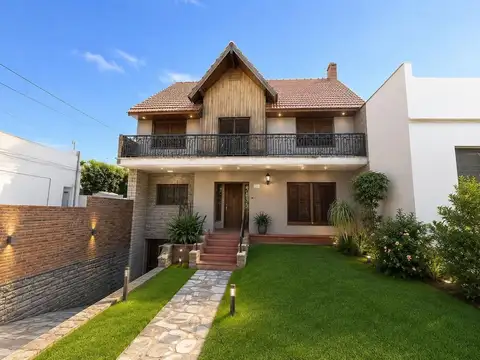 Casa en Venta de 5 dormitorios