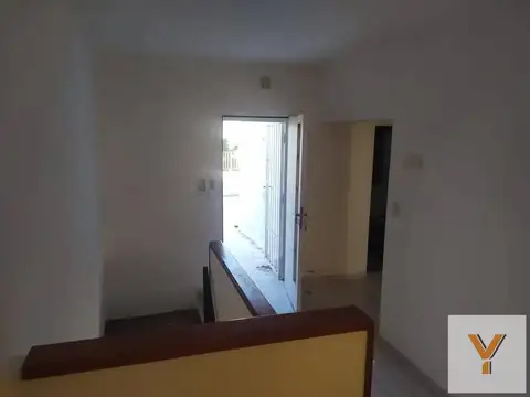 Casa en venta - 4 Dormitorios 3 Baños - Rosario
