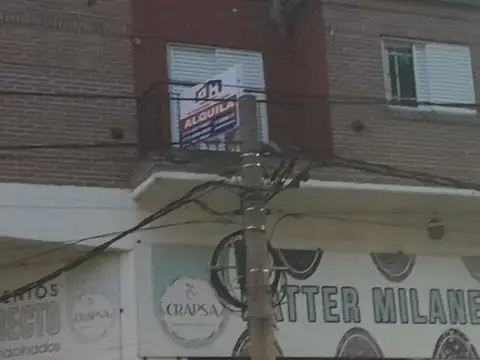 Alquiler depto 3 amb con balcón