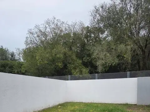 Casa en Alquiler al Norte