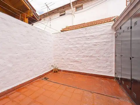 Depto Tipo Casa 2 ambientes con 1 baño