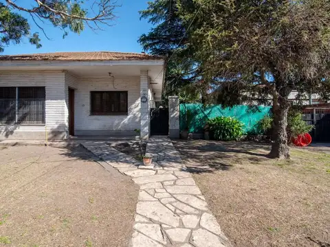 Casa en Venta en Llavallol, USD 165.000