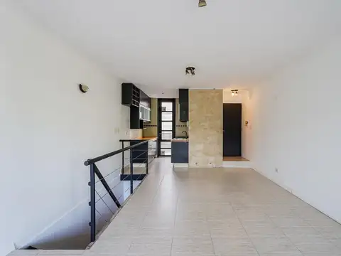 Venta Departamento 3 ambientes con patio y balcon Palermo