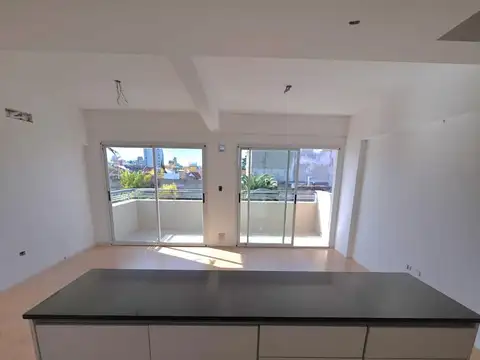 Departamento en Venta en Parque Chacabuco, USD 175.000