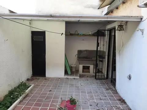 Tucumán 1200 - Depto. En Planta Baja Con Patio
