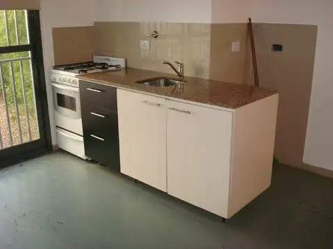 Departamento en Alquiler en Urquiza R, $ 590.000