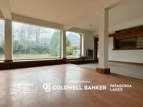 Casa 5 ambientes con 2 baños
