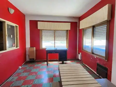 GALPÓN DEPÓSITO 352 M2 + OFICINAS + CASA EN PADUA