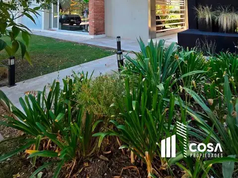 Oficina en Alquiler al Sur