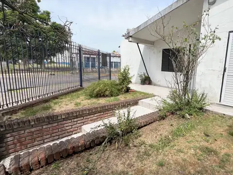 Esquina Río Diamante Y Río Limay (manzana 12)