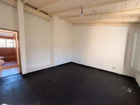 Depto Tipo Casa en Alquiler en Munro, $ 650.000