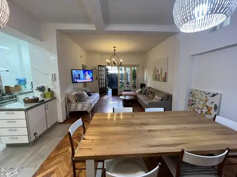 Depto Tipo Casa en Venta con 1 cocheras
