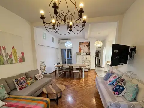 Depto Tipo Casa 4 ambientes con 3 baños