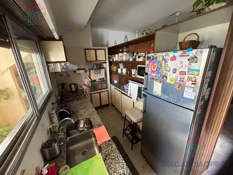 Depto Tipo Casa en Venta con 1 cocheras