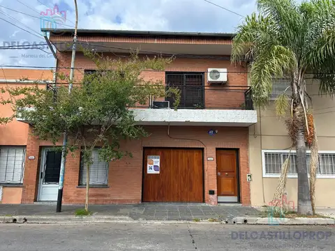 PH en venta primer piso por escalera a metros de la estación de Virreyes