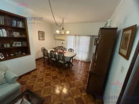 Depto Tipo Casa en Venta de 4 ambientes