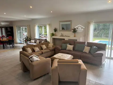 VENTA CASA 5 AMBIENTES MAS DEPENDENCIA PARQUE PISCINA EN LA ALAMEDA NORDELTA