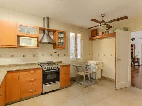 Depto Tipo Casa en Venta en Almagro, USD 200.000