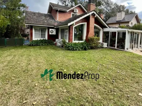 CASA EN VENTA EN EL LAUQUEN