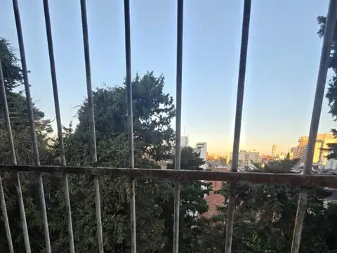 Departamento en Venta en Vicente López Vías / Río, USD 165.000