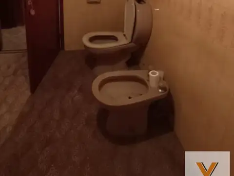 Departamento 9 ambientes con 3 baños