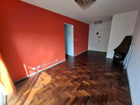 DPTO 3 AMB., EN COMPLEJO "BARRIO AUTOPISTA"