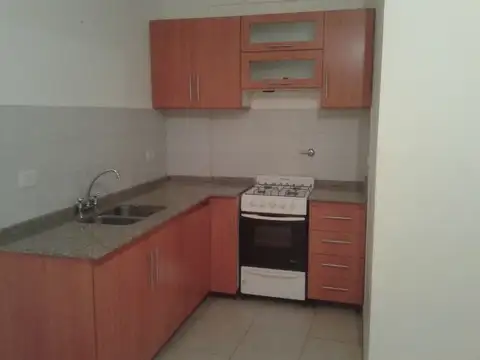 Ladines 3700, Piso 2