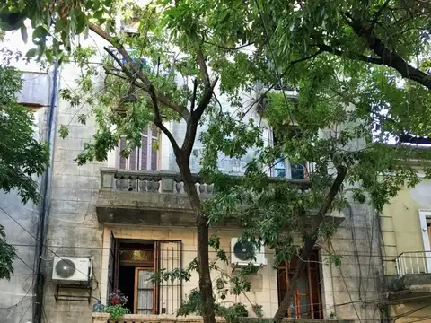 Depto Tipo Casa en Venta 77 años