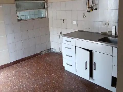 Casa en Alquiler en Chilavert, $ 800.000