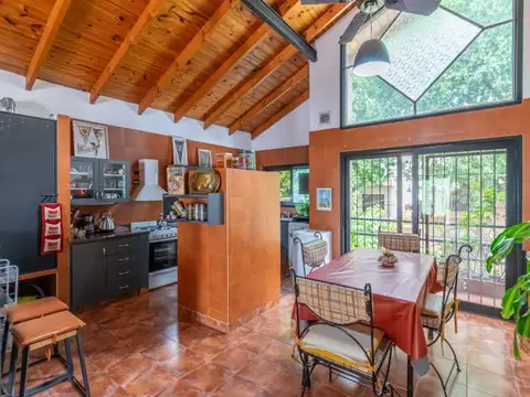 VENTA - PH - 5 AMBIENTES - TERRAZA - BALCÓN - LUMINOSO - SAAVEDRA