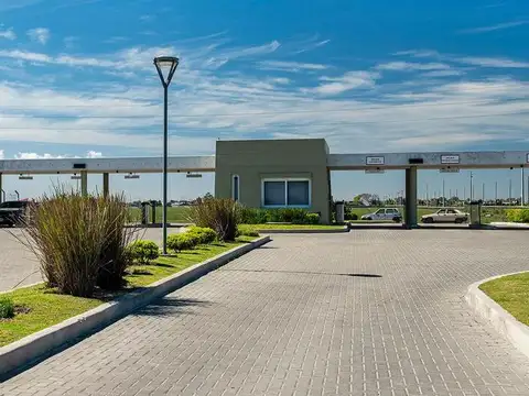 Lote en Barrio Santa Clara al Sur San Vicente a Estrenar