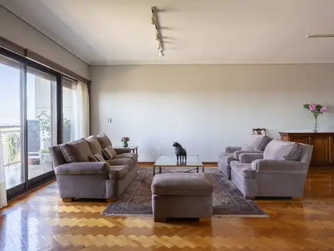 Departamento 5 ambientes con 3 baños
