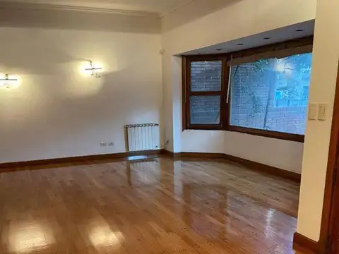 Casa 7 ambientes con 6 baños