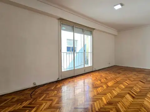 Avenida Chorroarín 600