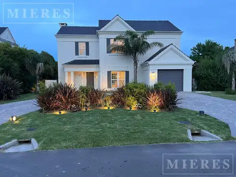 Casa en alquiler anual en La Lomada